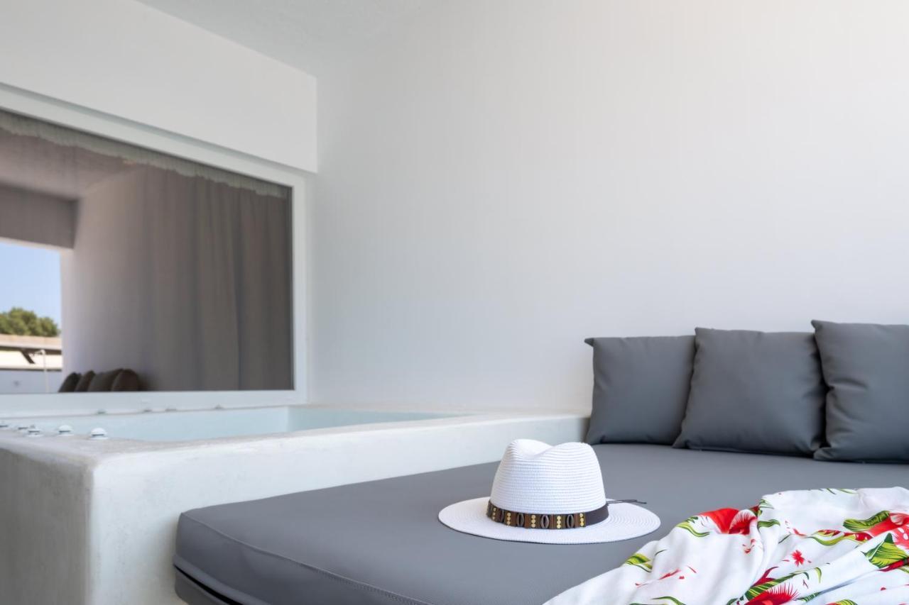Sand Gem - Beach Apartments Периволос Екстериор снимка
