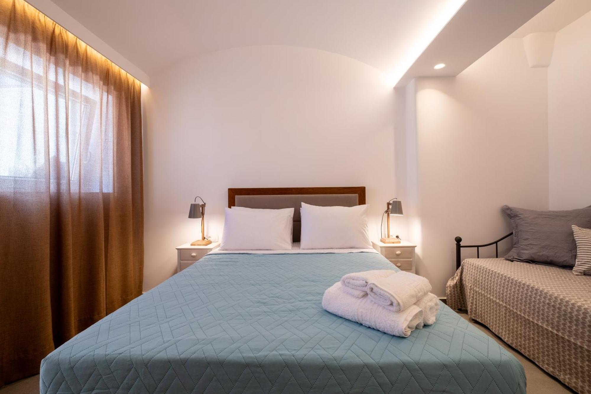 Sand Gem - Beach Apartments Периволос Екстериор снимка