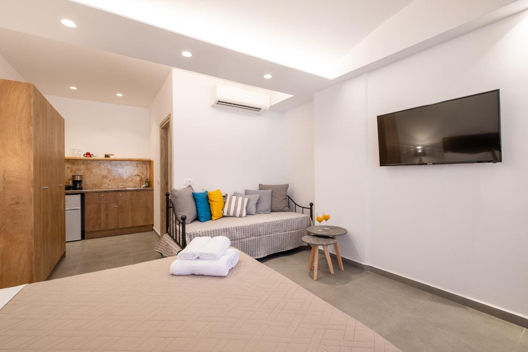 Sand Gem - Beach Apartments Периволос Екстериор снимка
