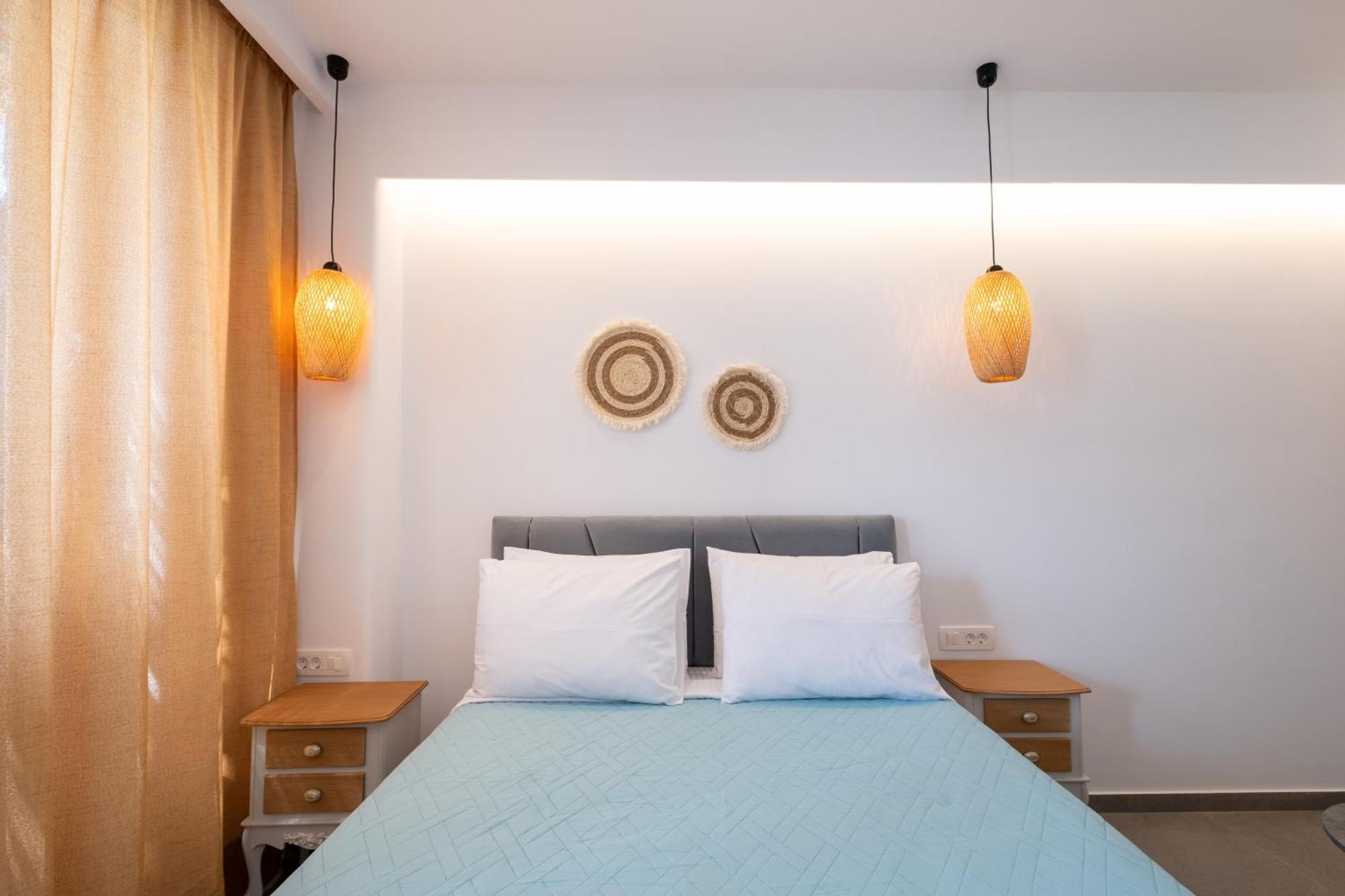Sand Gem - Beach Apartments Периволос Екстериор снимка
